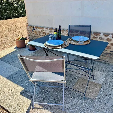 Le Logis Aux Fruitiers, Escapade En Bord De Loire Apartment *