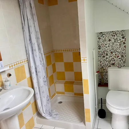 Apartment Le Logis Aux Fruitiers, Escapade En Bord De Loire Beaufort-en-Vallee
