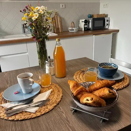 Le Logis Aux Fruitiers, Escapade En Bord De Loire Apartment Beaufort-en-Vallee